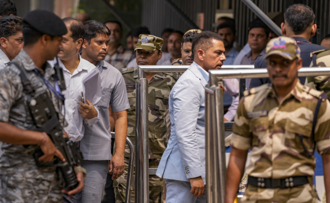 Haryana land deal: Robert Vadra appears before ED on 3rd day